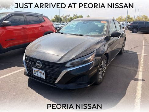 Used 2023 Nissan Altima 2.5 SV FWD image 1