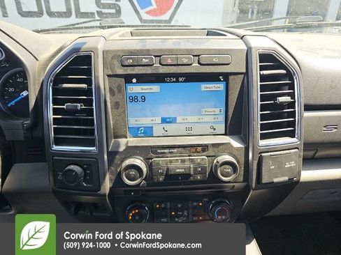 Used 2017 Ford F350 XLT w/ XLT Premium Package AWD/4WD image 15