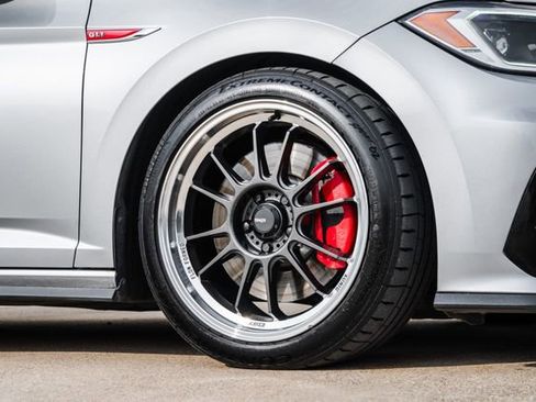 Used 2020 Volkswagen Jetta GLI Autobahn image 42