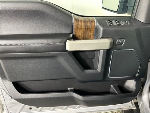 Used 2020 Ford F150 Lariat AWD/4WD image 25