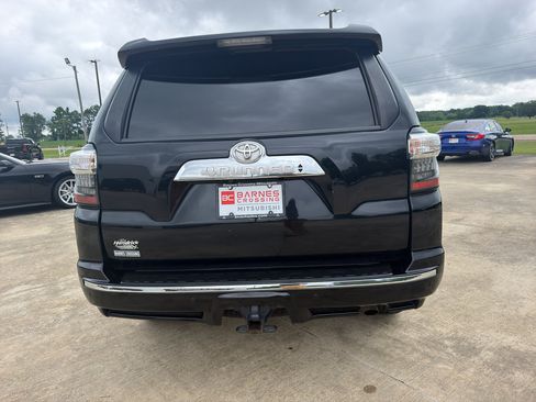 Used 2020 Toyota 4Runner Limited RWD image 21