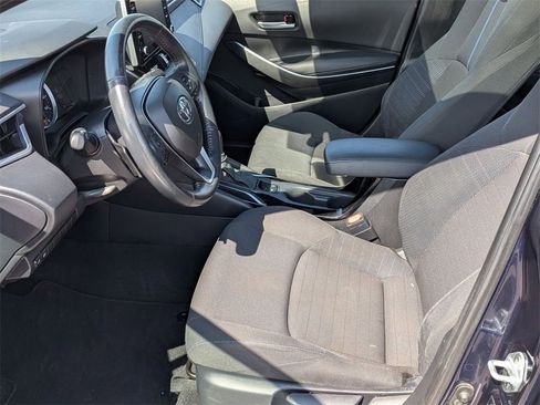 Used 2021 Toyota Corolla SE w/ SE Premium Package image 12