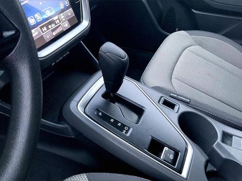 Used 2024 Subaru Crosstrek 2.0i Premium image 17