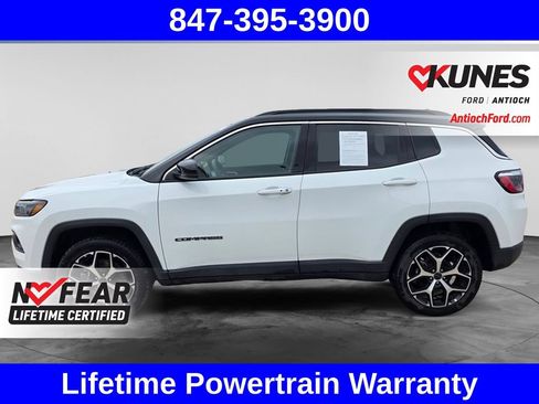 Used 2025 Jeep Compass Limited AWD/4WD image 7