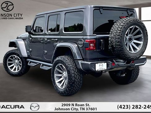 Used 2021 Jeep Wrangler Unlimited Sahara AWD/4WD image 13