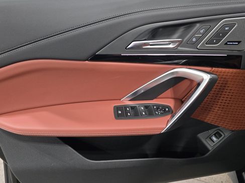 New 2026 BMW X1 xDrive28i w/ Convenience Package image 11