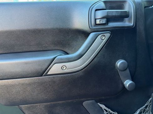 Used 2011 Jeep Wrangler Sport AWD/4WD image 14