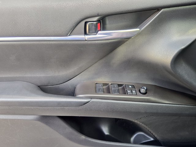 Used 2024 Toyota Camry SE w/ Convenience Package FWD image 25