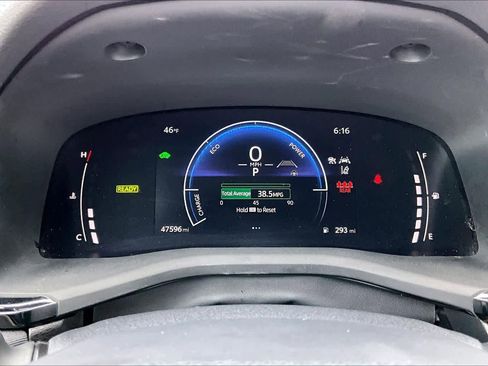 Used 2025 Toyota Camry LE image 26