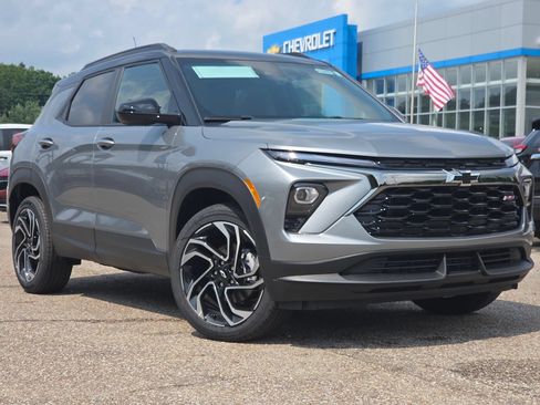 New 2026 Chevrolet TrailBlazer RS w/ Convenience Package AWD/4WD image 2