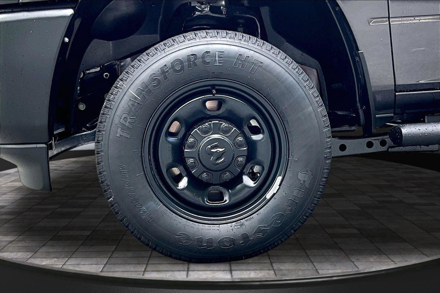 New 2026 RAM 2500 Tradesman AWD/4WD image 12