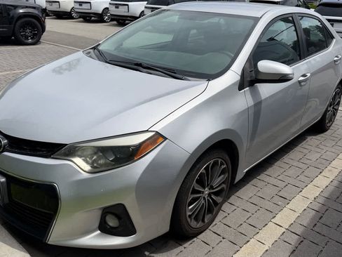 Used 2015 Toyota Corolla S image 1