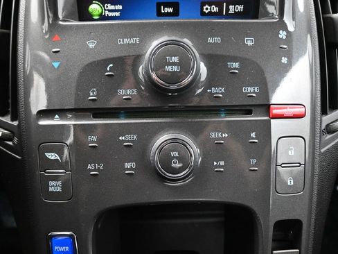 Used 2015 Chevrolet Volt w/ Enhanced Safety Package 1 image 24