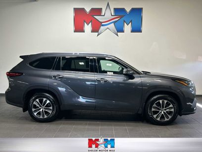 Used 2021 Toyota Highlander XLE