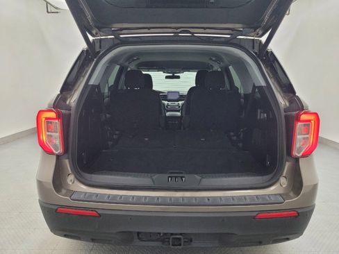 Used 2021 Ford Explorer XLT w/ Class III Trailer Tow Package AWD/4WD image 29