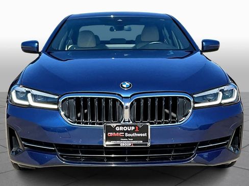 Used 2022 BMW 530i w/ M Sport Package image 3