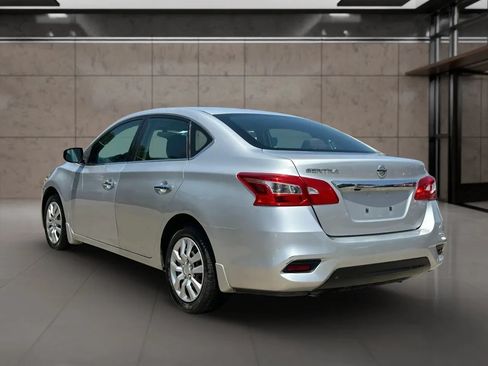 Used 2019 Nissan Sentra S FWD image 3
