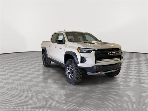 New 2026 Chevrolet Colorado ZR2 w/ Technology Package image 2