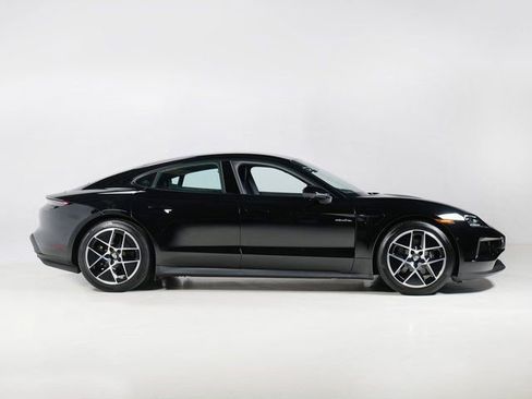 Used 2025 Porsche Taycan AWD/4WD image 8