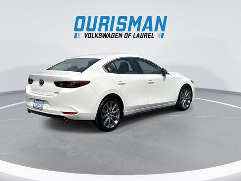 Used 2024 MAZDA MAZDA3 s FWD image 8