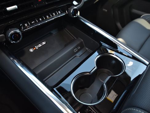 New 2026 Chevrolet Tahoe Premier image 19