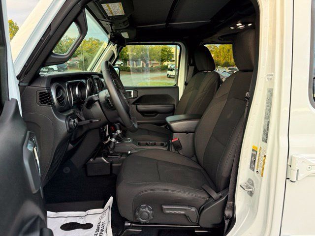 Used 2022 Jeep Wrangler Unlimited Sport AWD/4WD image 13