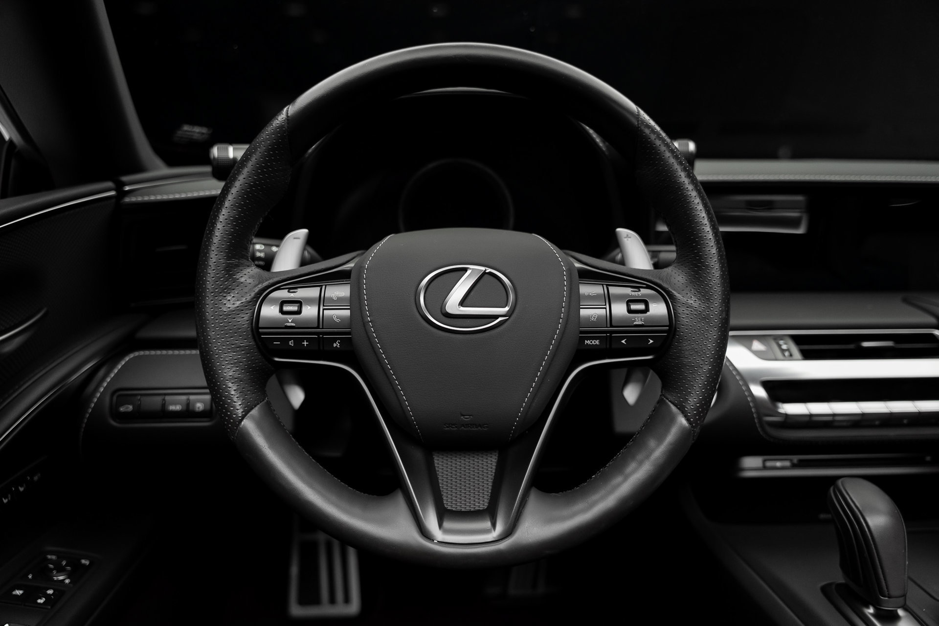 Used 2021 Lexus LC 500 Convertible w/ Touring Package RWD image 43