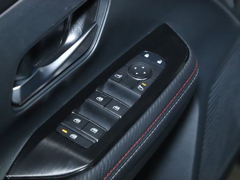 Certified 2025 Nissan Kicks SR AWD/4WD image 18