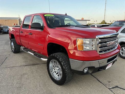 Used 2012 GMC Sierra 2500 SLE w/ SLE Preferred Package image 7