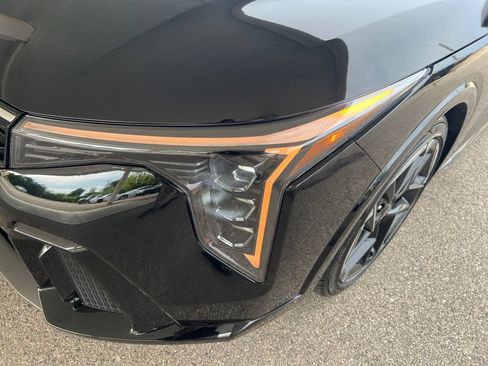 Certified 2025 Kia K4 GT-Line FWD image 28