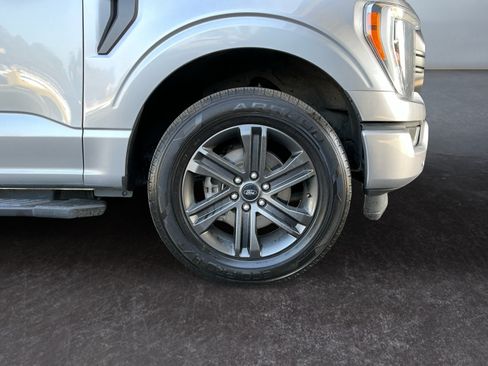 Used 2022 Ford F150 XLT w/ Equipment Group 302A High AWD/4WD image 14