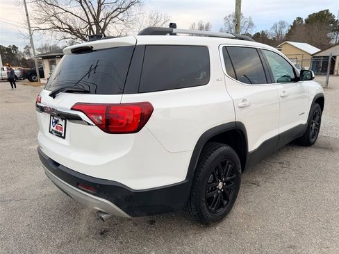 Used 2019 GMC Acadia SLT image 5