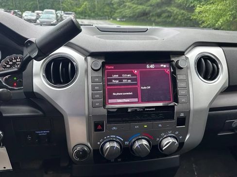Used 2021 Toyota Tundra SR5 AWD/4WD image 14