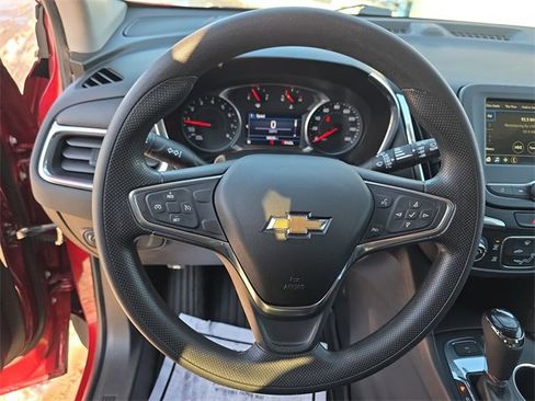 Used 2019 Chevrolet Equinox LT image 14