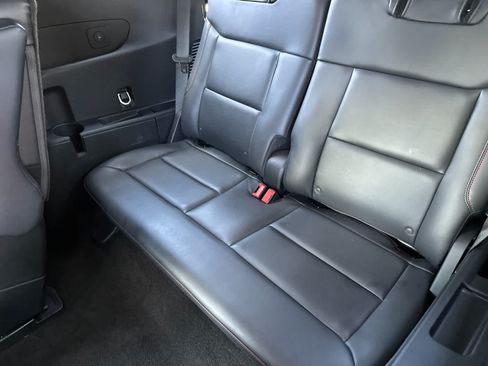 Certified 2025 Ford Explorer ST RWD image 15