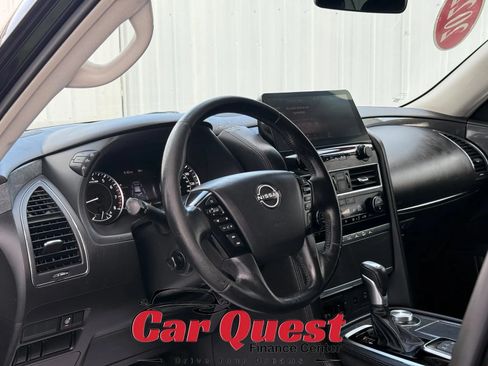 Used 2022 Nissan Armada SV AWD/4WD image 10