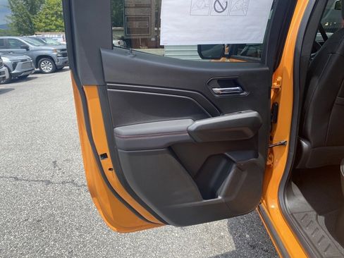 New 2025 Chevrolet Colorado Z71 w/ Technology Package image 15