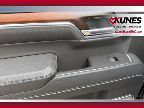 Used 2025 GMC Sierra 1500 Denali AWD/4WD image 32