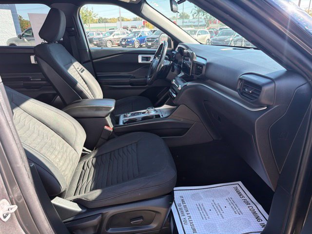 Used 2020 Ford Explorer XLT AWD/4WD image 22