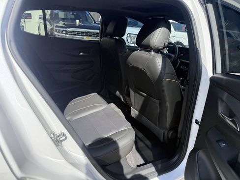 Used 2024 Buick Envista Avenir FWD image 15
