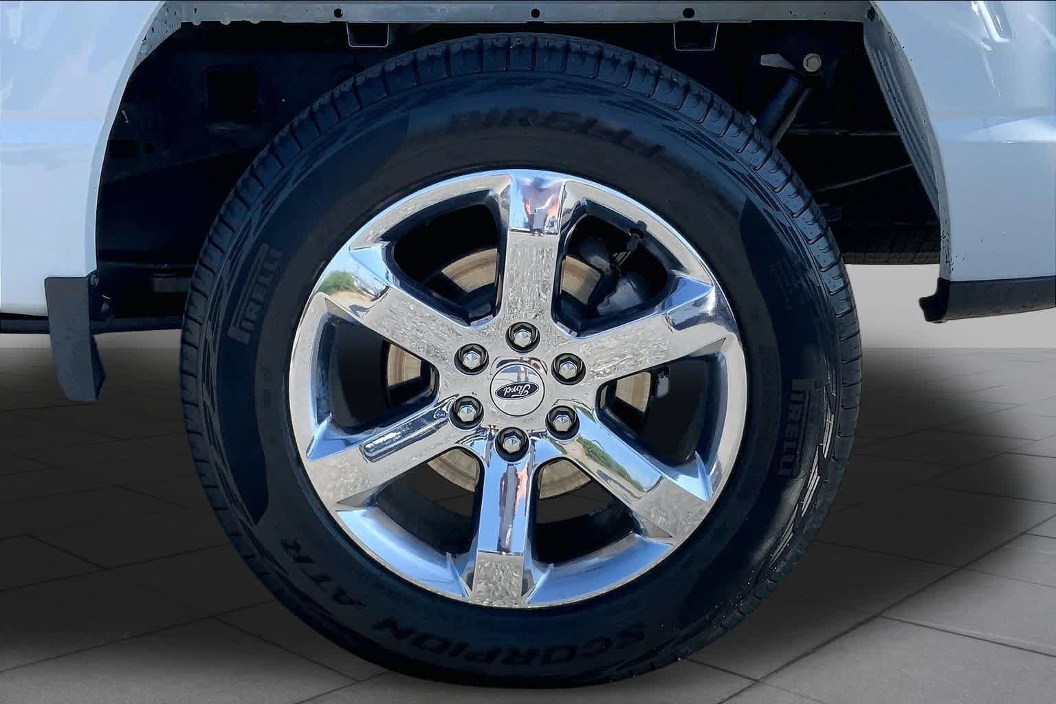 Used 2023 Ford F150 Lariat w/ Equipment Group 502A High AWD/4WD image 11