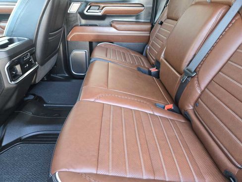 Certified 2025 GMC Sierra 1500 Denali Ultimate AWD/4WD image 29