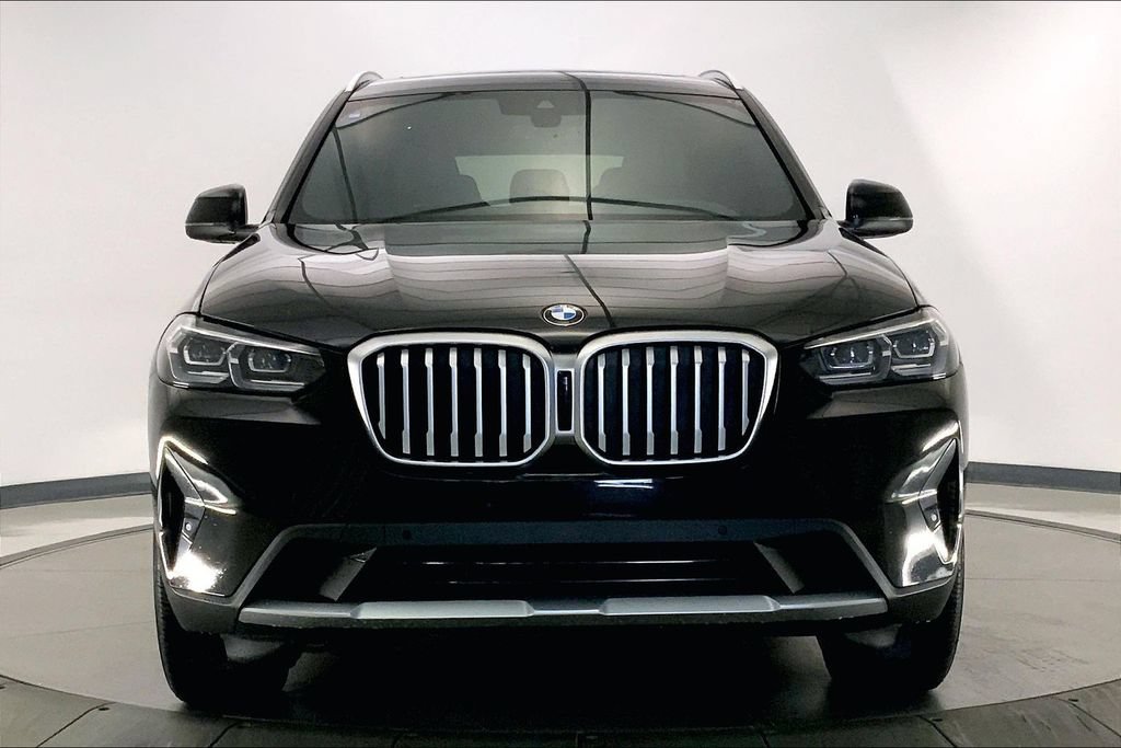 Certified 2023 BMW X3 xDrive30i w/ Premium Package AWD/4WD image 2