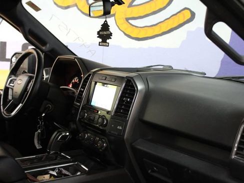 Used 2018 Ford F150 XLT w/ Equipment Group 302A Luxury AWD/4WD image 12