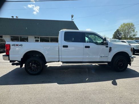 Used 2019 Ford F250 XLT image 2