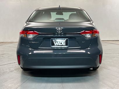 Used 2025 Toyota Corolla LE