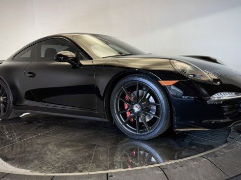 Used 2014 Porsche 911 Carrera 4S image 18