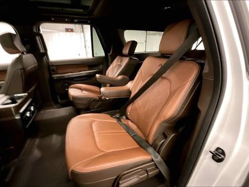 Used 2024 Ford Expedition Max King Ranch AWD/4WD image 26