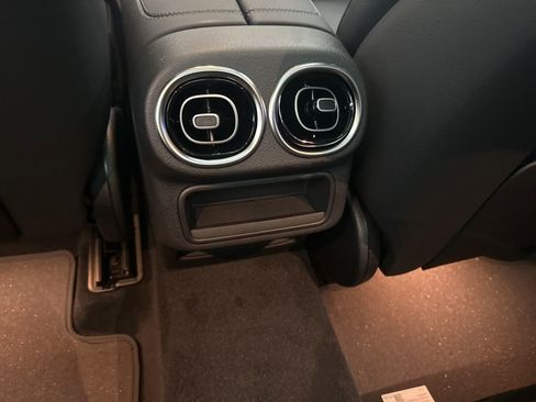New 2026 Mercedes-Benz GLC 300 image 21