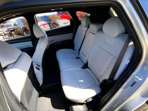 Used 2026 Hyundai Tucson Limited image 21